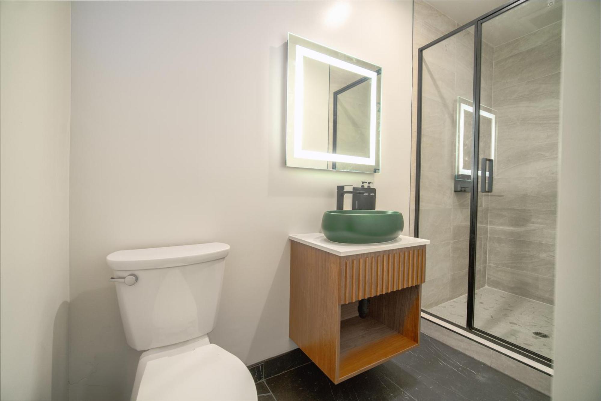 Lyfe & By Aga- North Hollywood Universal Hotel